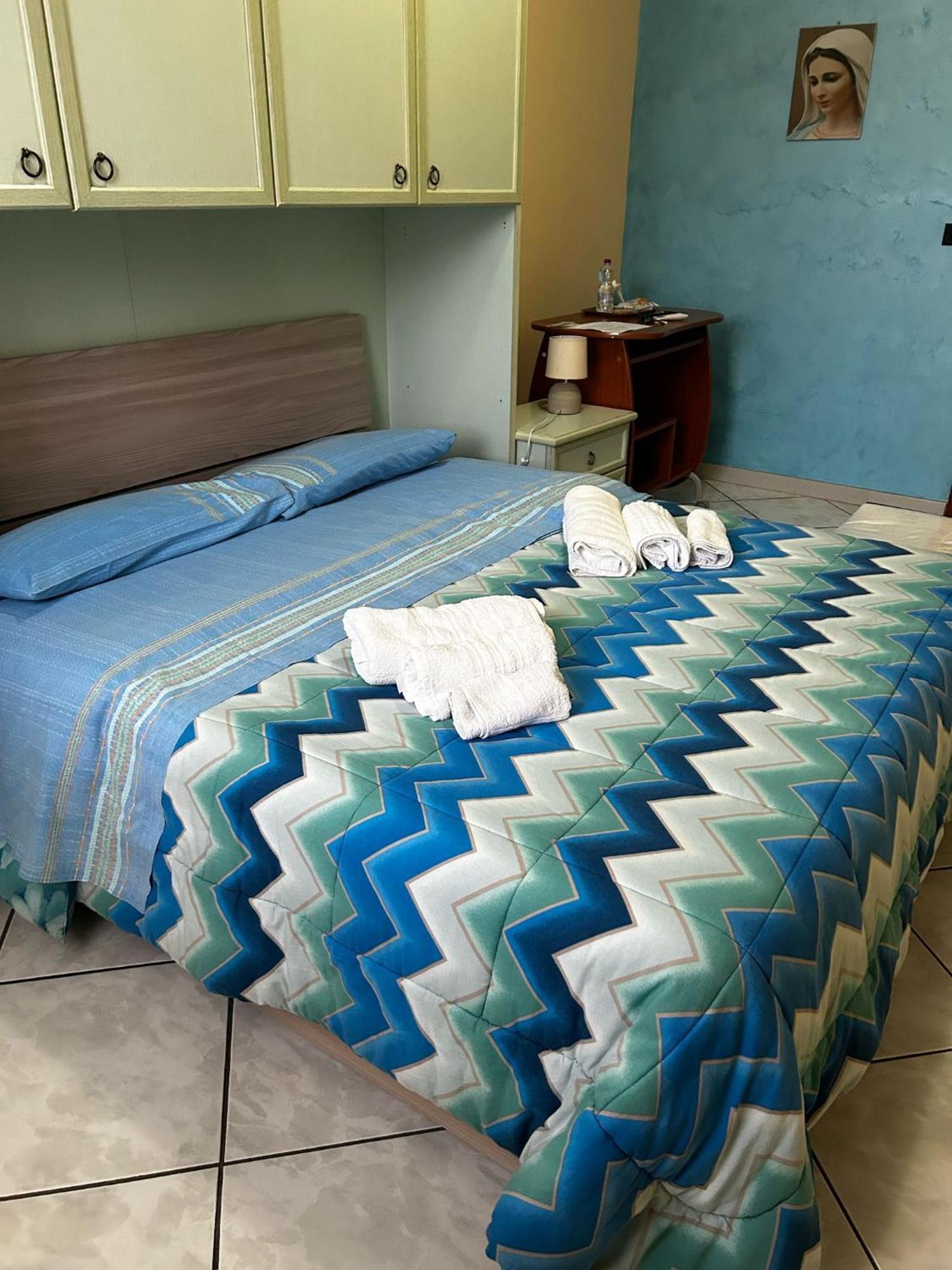 Bed and Breakfast Grotta Del Monaco à Pedara Extérieur photo
